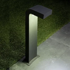 Antrasittfarget gatelampe KLAMP