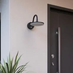 Arcchio Fineria utendørs LED-vegglampe med sensor