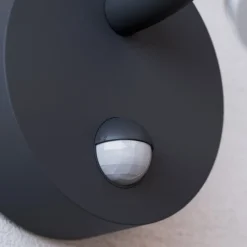 Arcchio Fineria utendørs LED-vegglampe med sensor