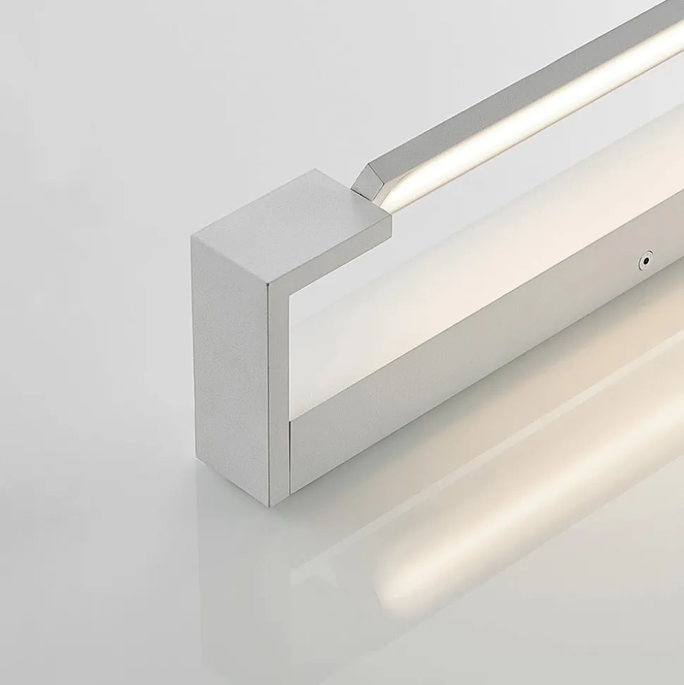 Arcchio LED-vegglampe Jora, 90 cm, hvit, svingbar, IP44