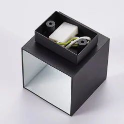 Arcchio vegglampe Zuzana, kantet, svart, G9, 10 cm bred