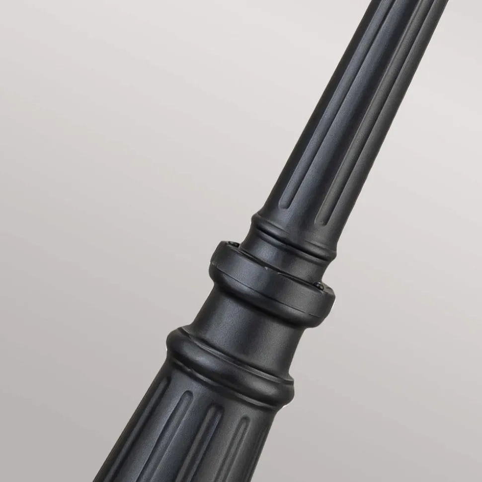 Bayview utelampe i støpt aluminium