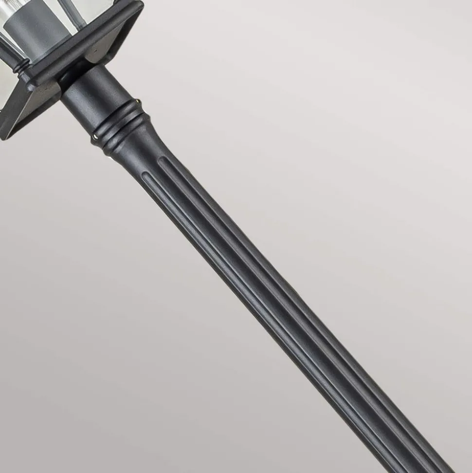 Bayview utelampe i støpt aluminium