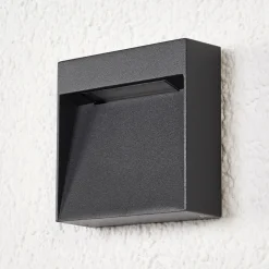 Bene - LED-vegglampe for utendørs bruk