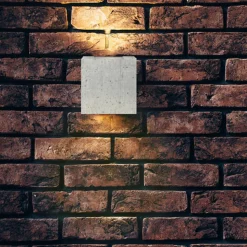 Betonggrå LED utendørs vegglampe Riak