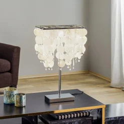 Bordlampe Makani, krom, med skjelldekor