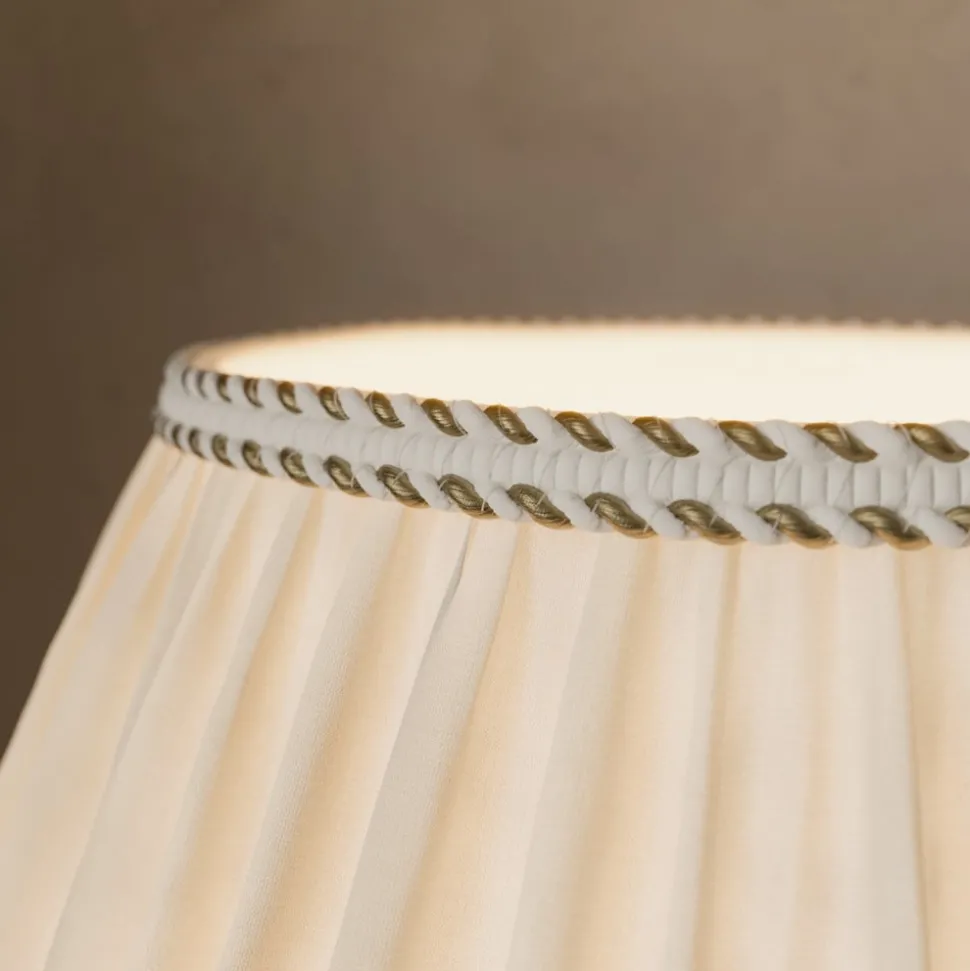 Bordlampe Teresa med krystaller og tekstilskjerm