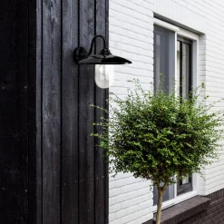 Brig utendørs vegglampe