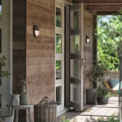 Capricorn - LED-utevegglys med bev.-sensor