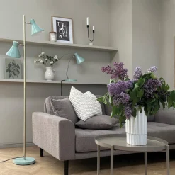 Dyberg Larsen Sleep gulvlampe, mintgrønn, høyde 165 cm, stål