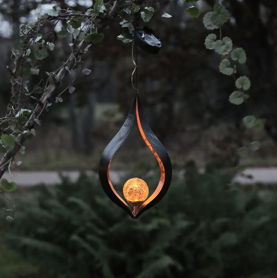 Effektiv LED-solcellelampe Melilla for oppheng