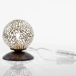 Greta - en bordlampe med Landhausflair