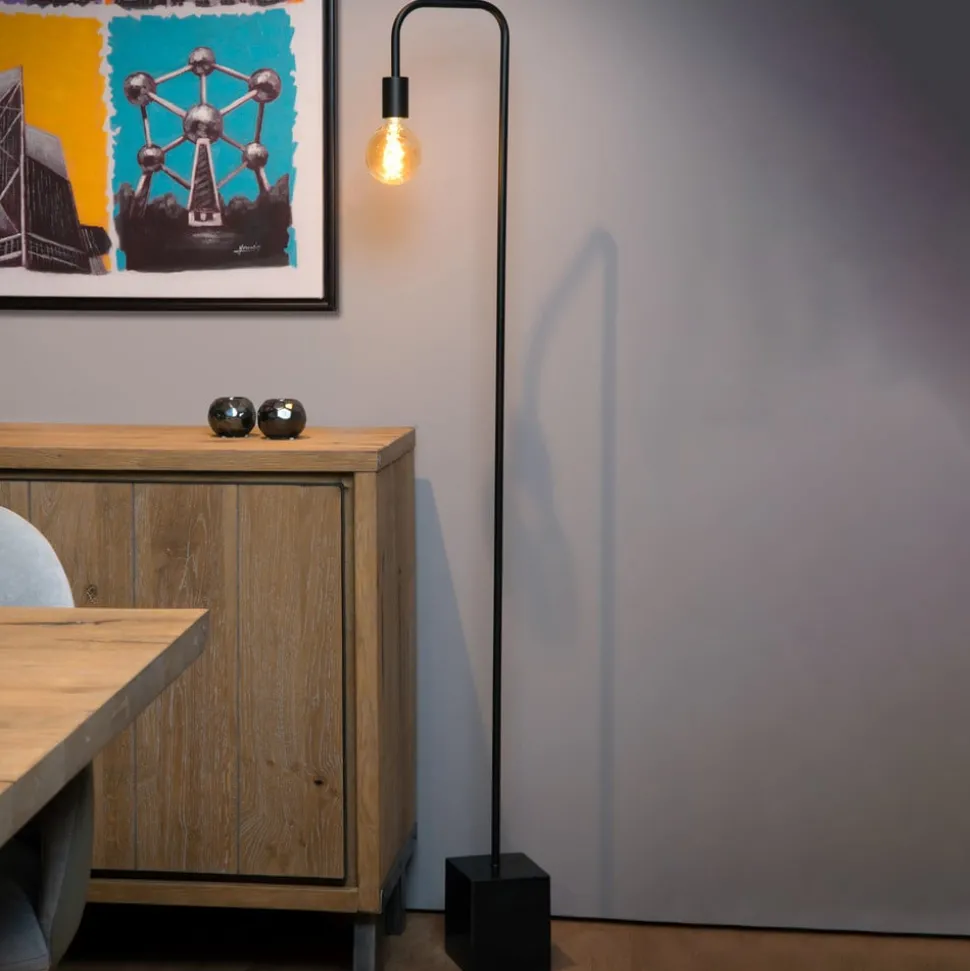 Gulvlampe Lorin i svart