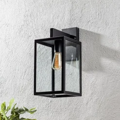 Hampton utendørs vegglampe