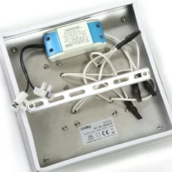 Iøynefallende LED-taklampe Lisandra til bad