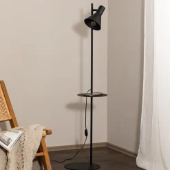 Jump gulvlampe, svart, justerbar, hylle