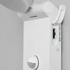 LED utendørs vegglampe Adour, matt hvit, sensor, vippbar, CCT