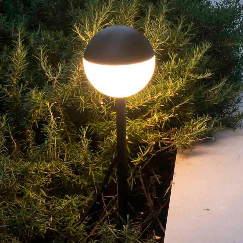 LED-gatelampe Piccola med jordspyd, svart