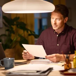 LED-globepære E27 7W 827 G95 klar