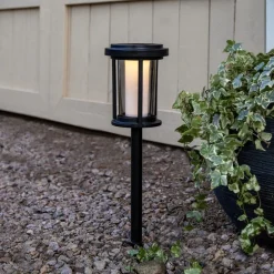 LED-lampe med jordspyd Alippa, svart, høyde 44 cm metall