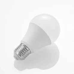 LED-pære E27 A60 9,5W 3 000 K opal 6 stk