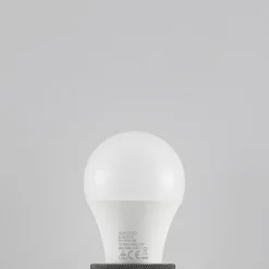 LED-pære E27 A60 9,5W 3 000 K opal 6 stk