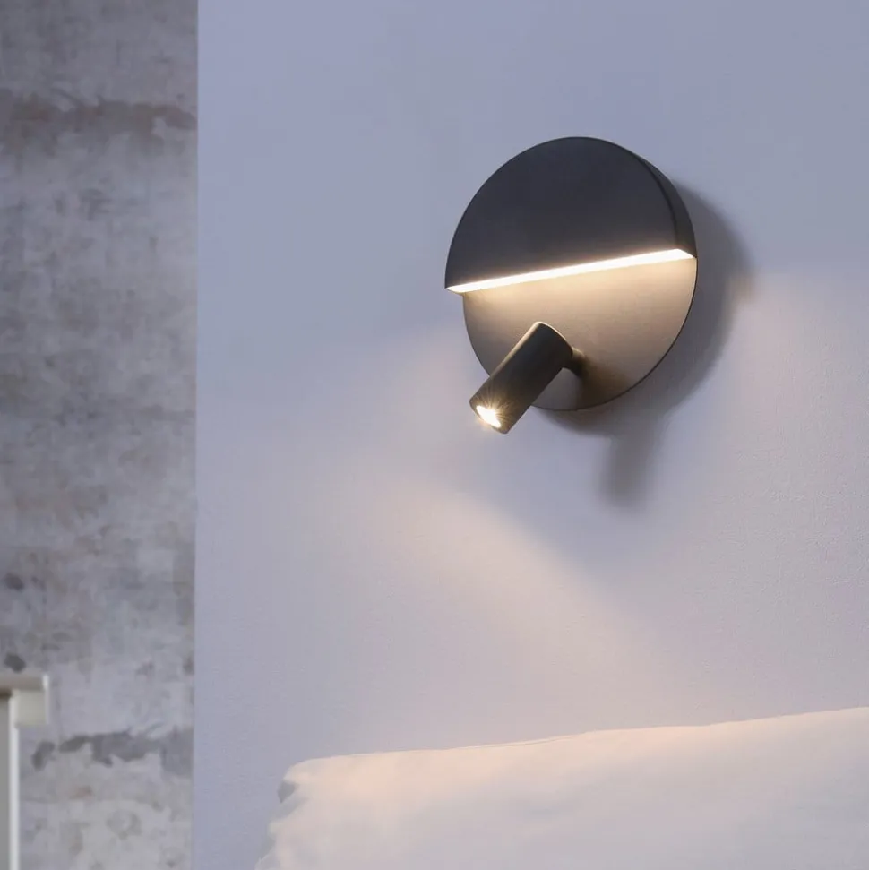 LED-vegglampe Mario med svingbar spot