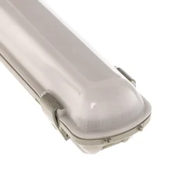 LED-våtromsarmaturlampe Mareen 8,5W 61cm