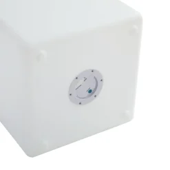 Lindby Akku-LED-utelampe Cubara, RGB, kube, plast