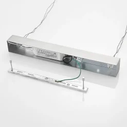 Lindby Alimara LED-hengelampe i tre, tre, lengde 138 cm