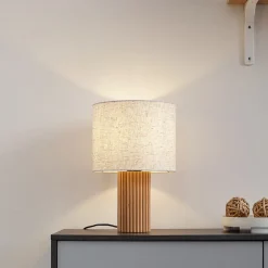 Lindby bordlampe Kimiko, høyde 38 cm, tre, tekstil