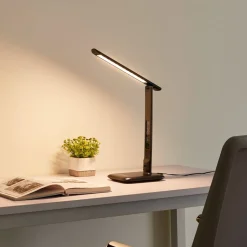 Lindby Cerula LED-skrivebordslampe med dimmer