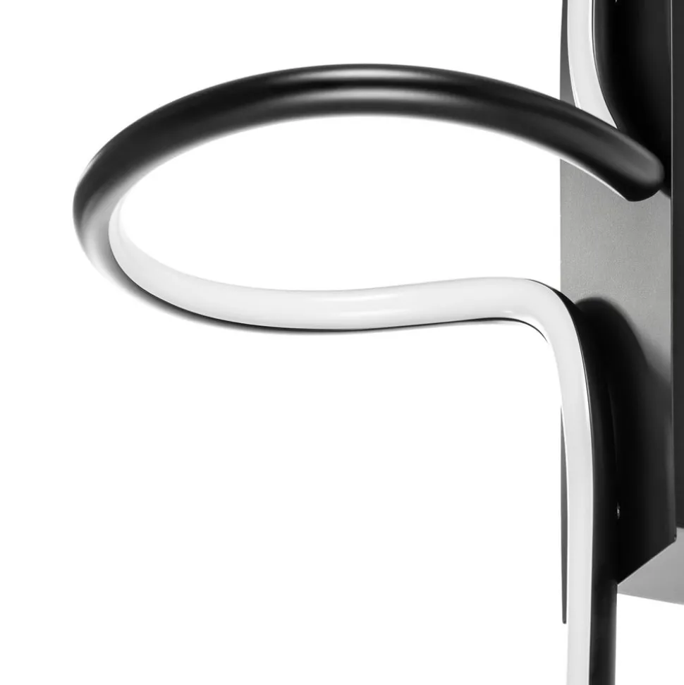 Lindby Divola LED-vegglampe, stepdim, svart