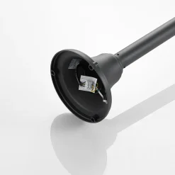 Lindby Edric lyktestolpe, høyde 215 cm, antrasitt, aluminium