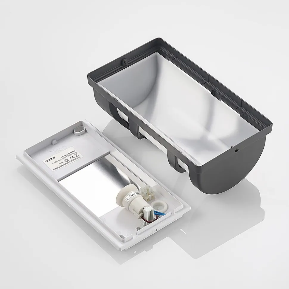 Lindby Femani utendørs vegglampe