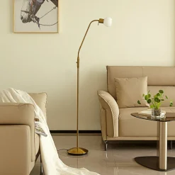 Lindby gulvlampe Elaina, messingfarget, 162 cm, fleksibel, E14