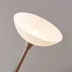 Lindby gulvlampe Ignacia, nikkelfarget, glass, 180 cm, E27