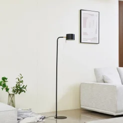 Lindby gulvlampe Kaida, svart, metall