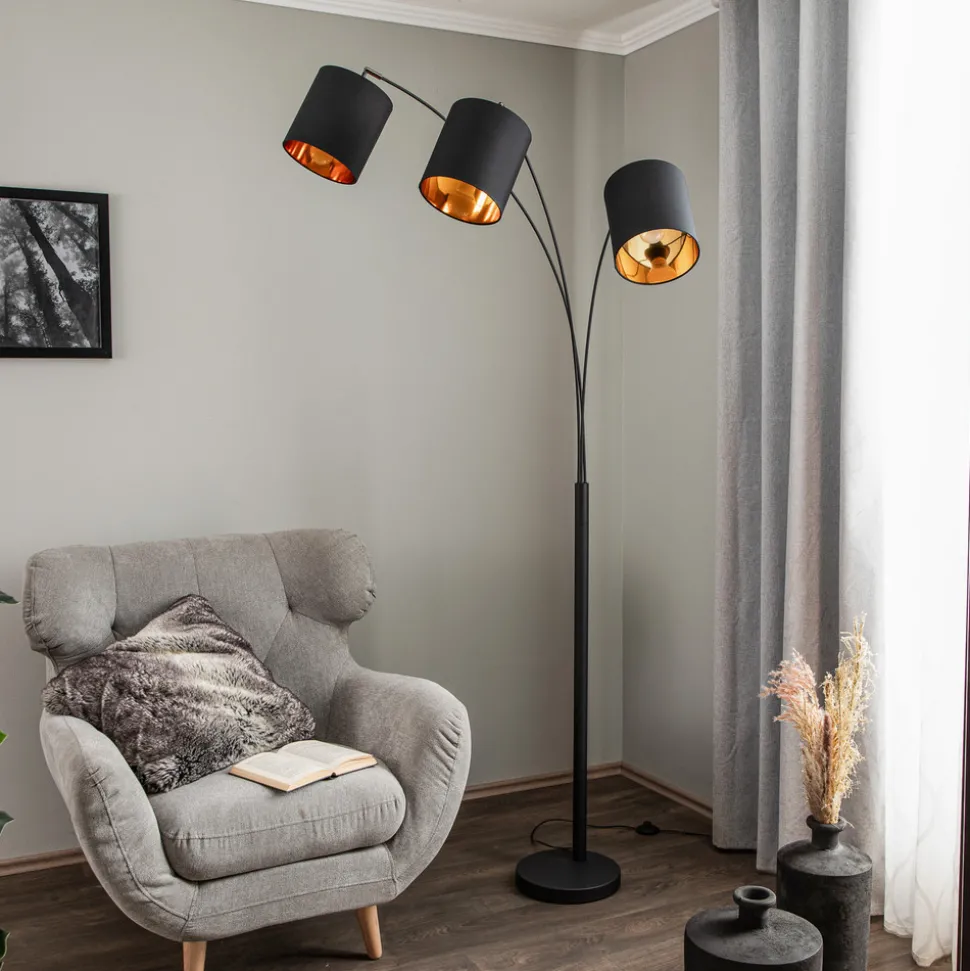 Lindby gulvlampe Nanika, svart/gull, 202 cm, E27, 3 lyskilder.