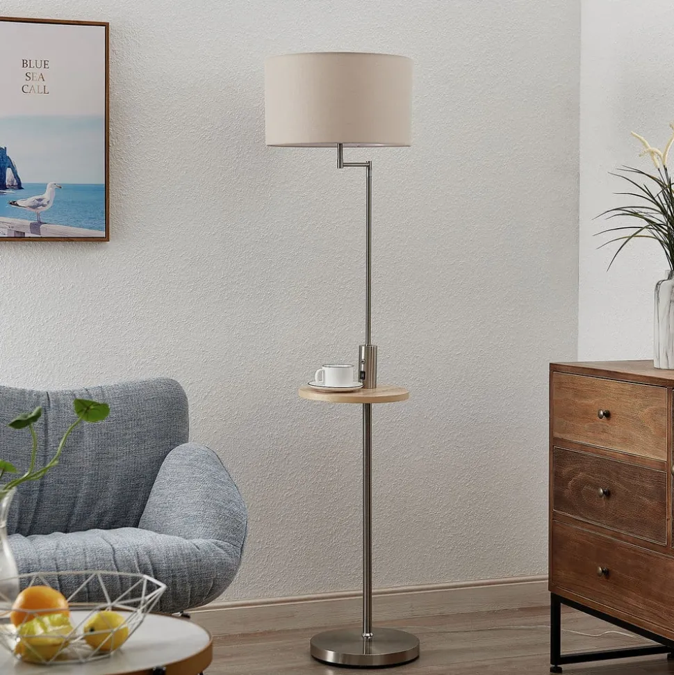 Lindby gulvlampe Zinia, nikkelfarget, hylle, USB-tilkobling