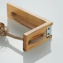 Lindby Helou tre-vegglampe med synlig fatning