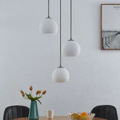 Lindby hengelampe Jurian, Ø 32 cm, 3 lyskilder, nikkel/opal, glass
