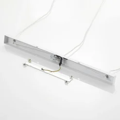 Lindby hengelampe Kadir, 73 cm, 3 lyskilder, hvit, tre