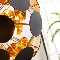 Lindby hengelampe Kinan, Ø 54 cm, svart, gull, metall