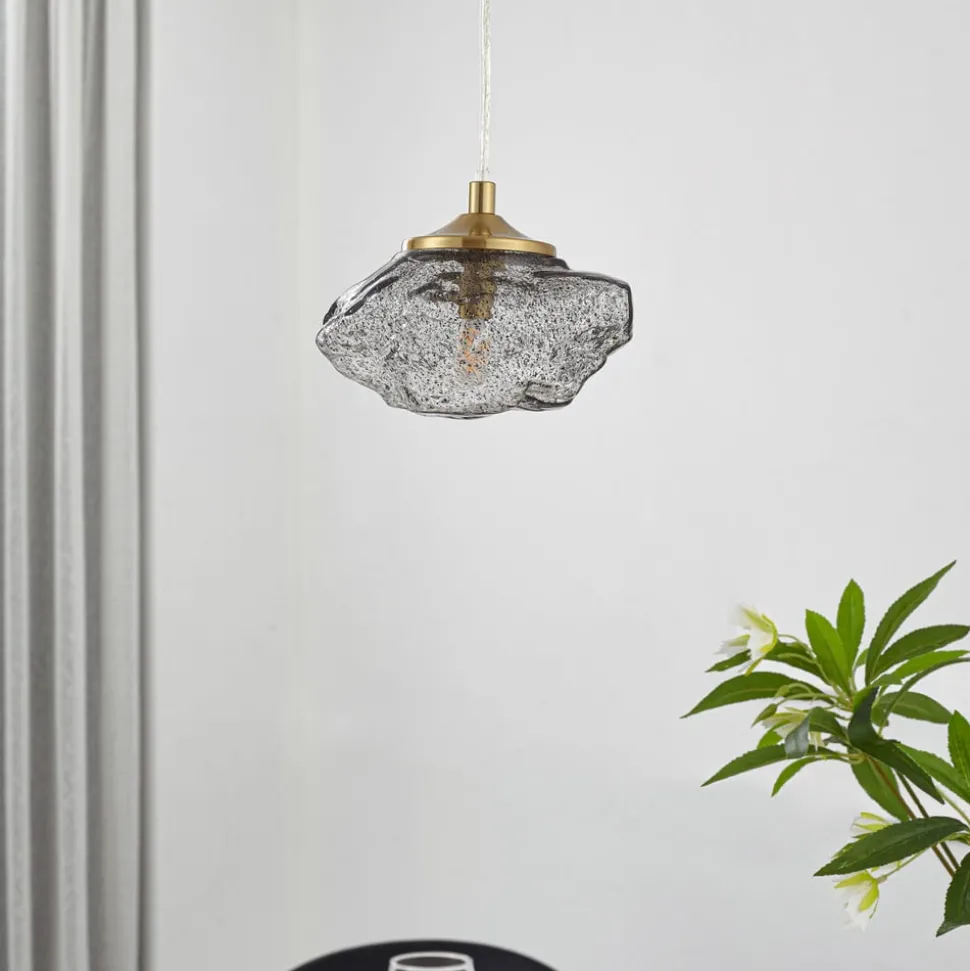 Lindby hengelampe Piatra, røyk/messing, glass, Ø 16 cm, G9