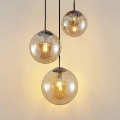 Lindby hengelampe Teeja, amber, 3 lyskilder, Ø52cm, glass, E27