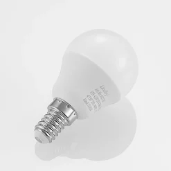Lindby LED-pære E14 G45 4,5W 3000K opal sett med 3 stk
