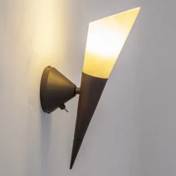 Lindby-vegglampe Alva, rustfarget, glass, 34 cm høy, E14