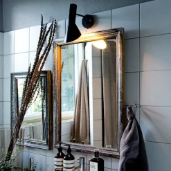 Louis Poulsen AJ - vegglampe, svart