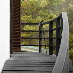 Louis Poulsen AJ Garden høyde 95 cm jording 827